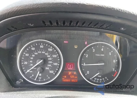 2011 BMW X5 xDrive35I/xDrive35I Premium/xDrive35I Sport Activity из США, поврежденный, VIN 5UXZV4C56BL410650